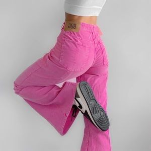 Urban Pink Corduroy Baggy pants size 27 worn once!!
